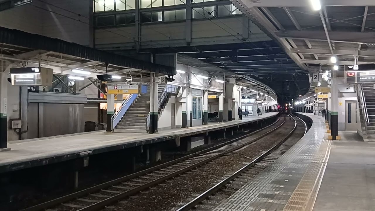 ｢最終増備車+未更新車｣近鉄2800系AX17編成+近鉄1620系VG25編成快速急行青山町行き河内山本駅通過