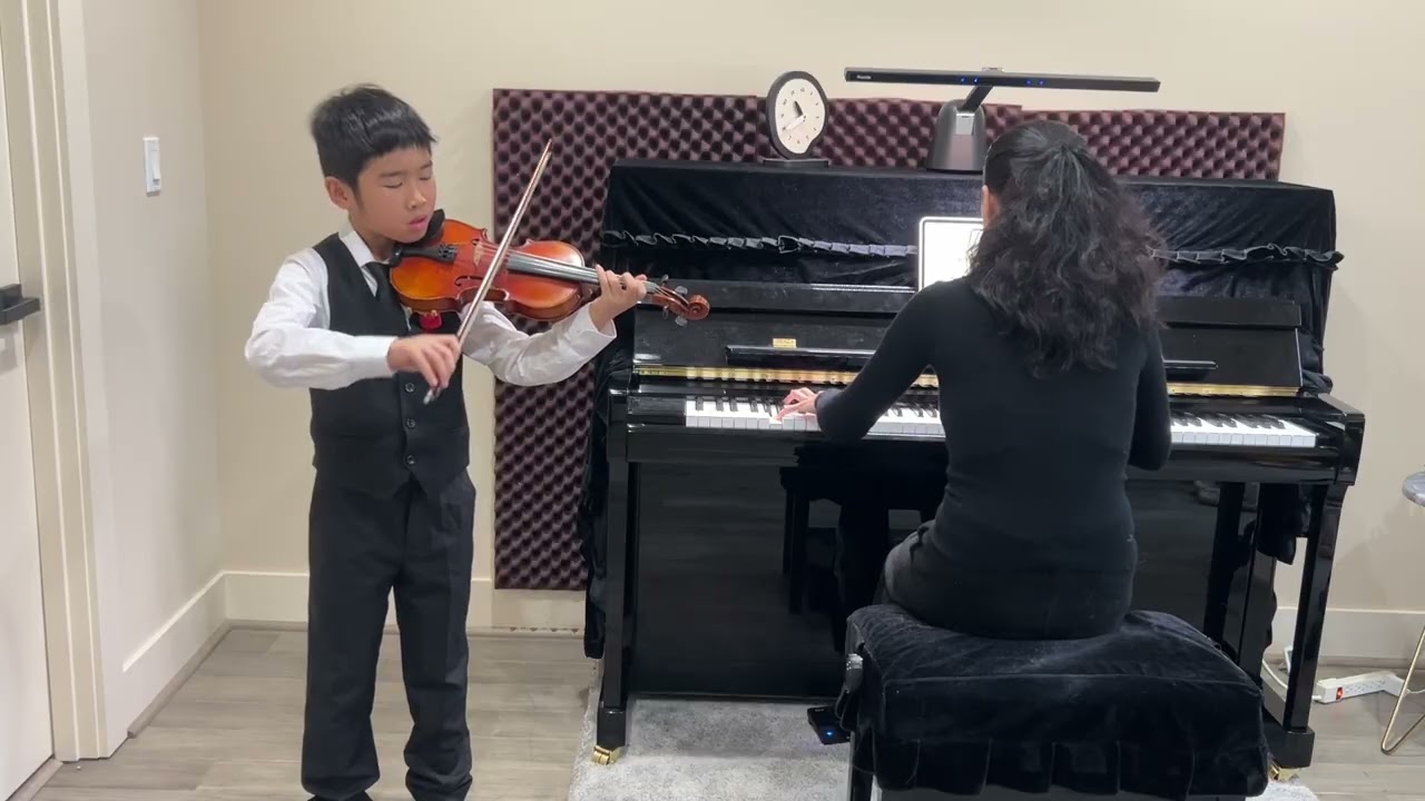 Wenxuan Huang - Concerto in A Minor, Op.3, No. 6, 3rd Mvt. - A. Vivaldi