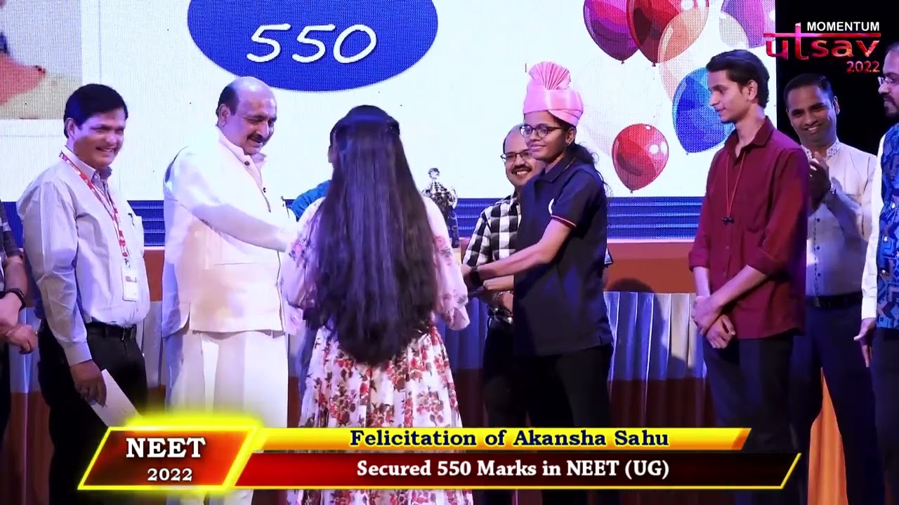 Felicitation of Students selected in 2022 JEE(Main+ Adv) & NEET(UG) - MOMENTUM Utsav 2022