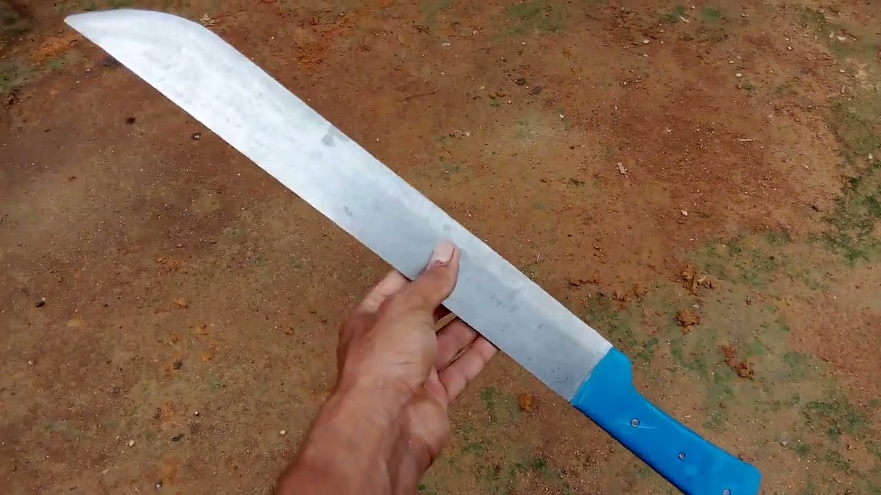 Como fazer um facão de sabre de motosserra e cabo de pvc