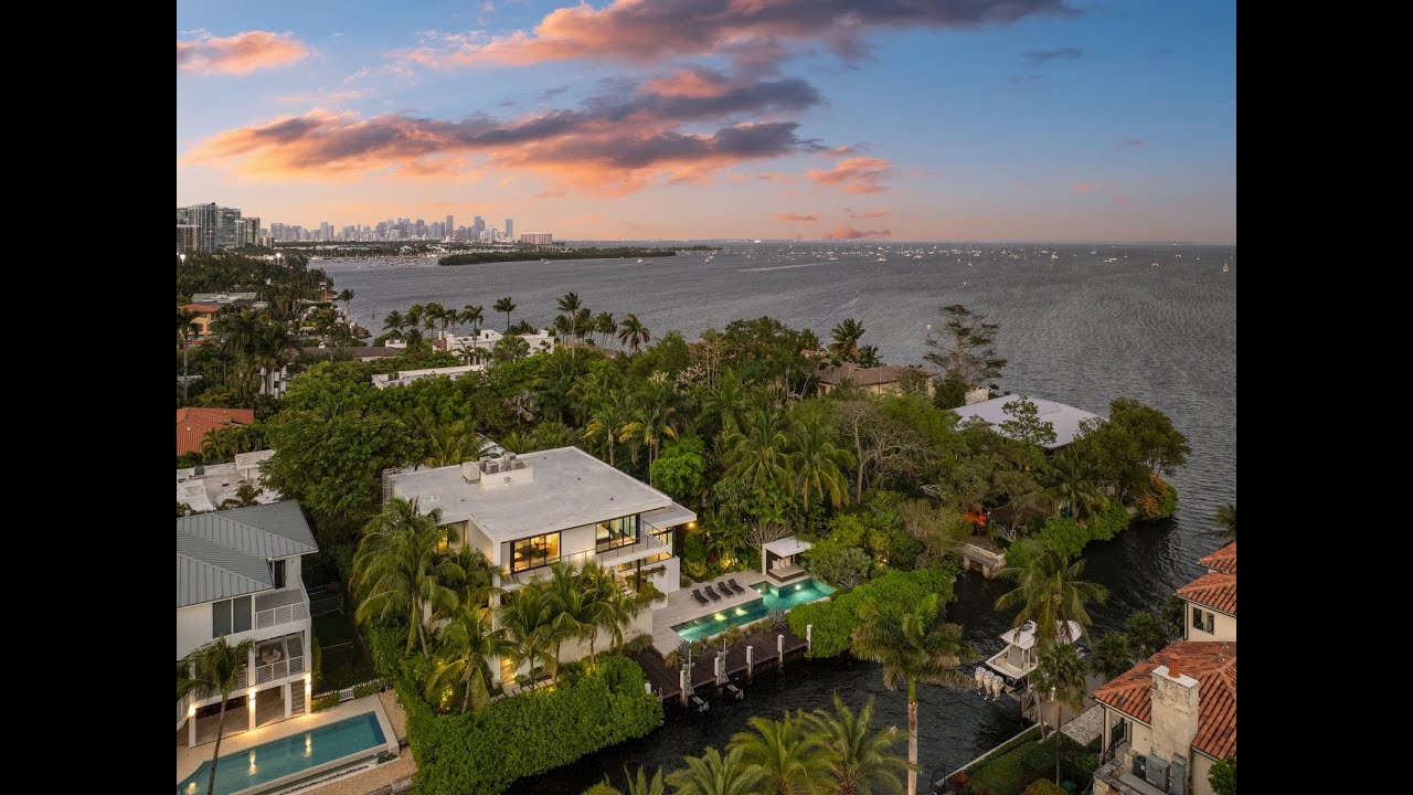 The Jills Zeder Group presents 3832 Bayside Ct, Miami, FL 33133, USA