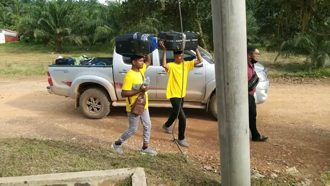 KEDATANGAN PEKERJA BARU DARI BANGLADESH DI LADANG SAWIT MALAYSIA