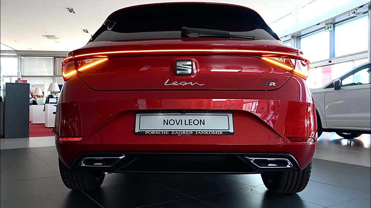 Seat Leon FR 2020 - светодиодные матрицы Matrix, динамические индикаторы и сумасшедшие огни AMBIENT