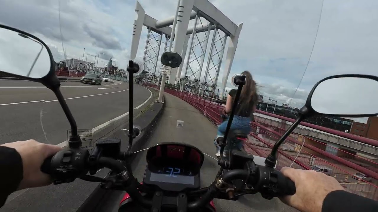 dagelijkse rit op de Iva E go s4 van dordrecht naar Alblasserdam 17,4 km en terug met 1 lading?
