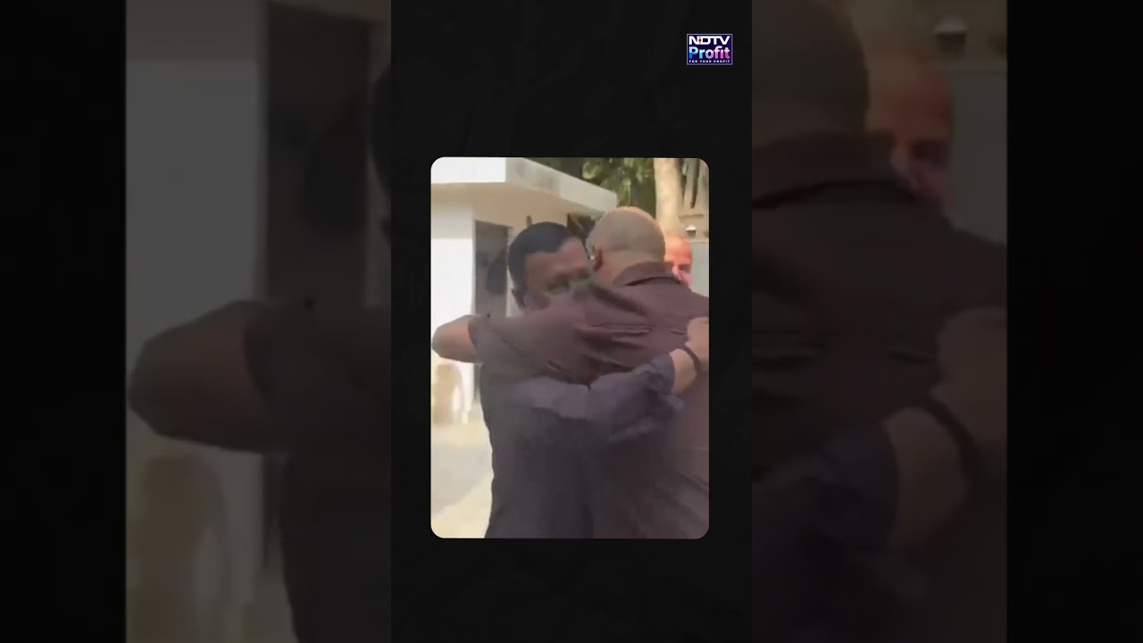Arvind Kejriwal Gets Emotional, Celebrates With Family After Court Relief