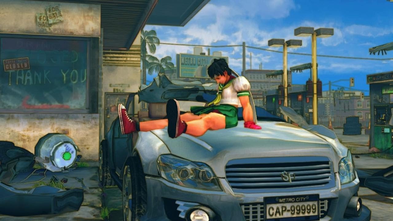Pretending to play like a Games Journalist - Ultra Street Fighter IV as Sakura