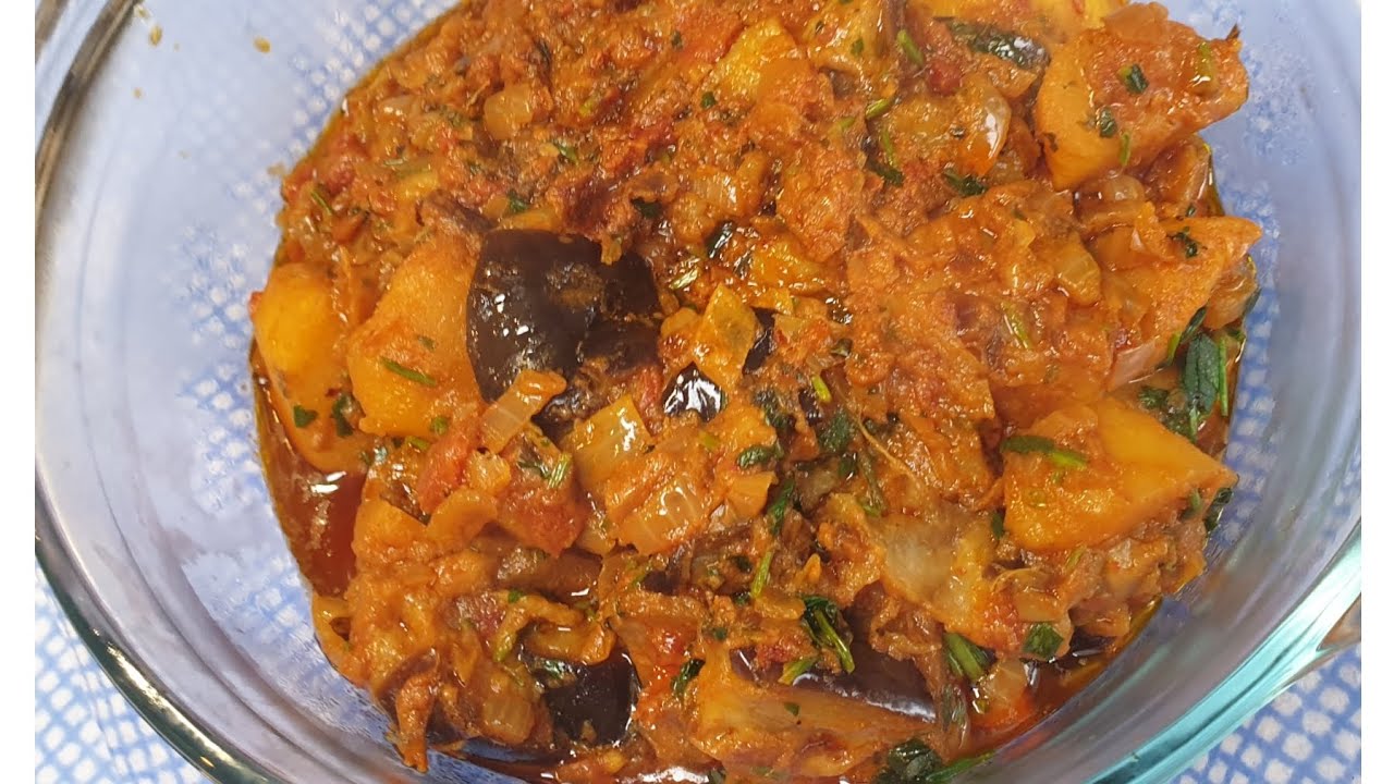 Aloo Baingan Curry | Potato Eggplant Recipe