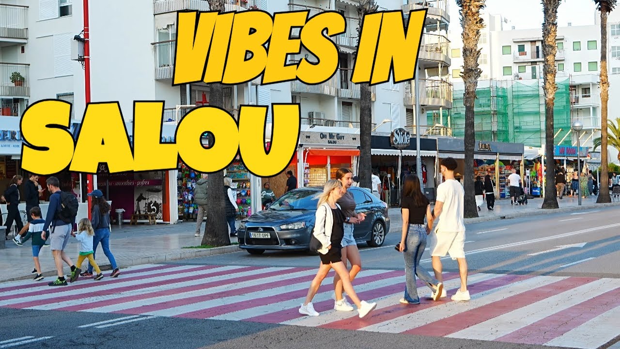 Spring Vibes in Salou 🇪🇸 Sunday Beach Walk in May | WALKING TOUR 4K