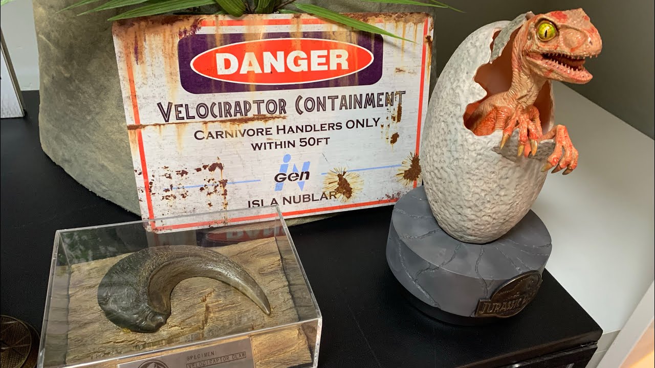 Chronicles Collectibles Hatchling Raptor Statue Unboxing/Review