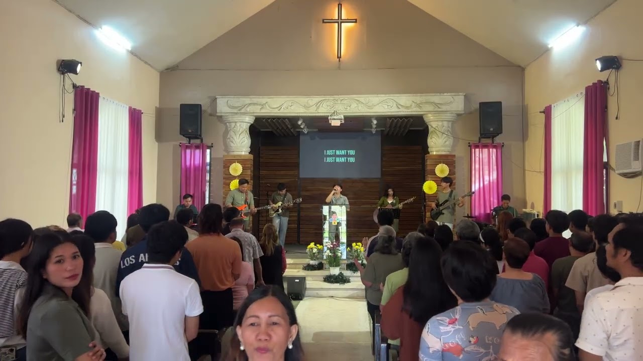 Joy of the Lord, Inhabit, I give You my heart, Jesus at the Center