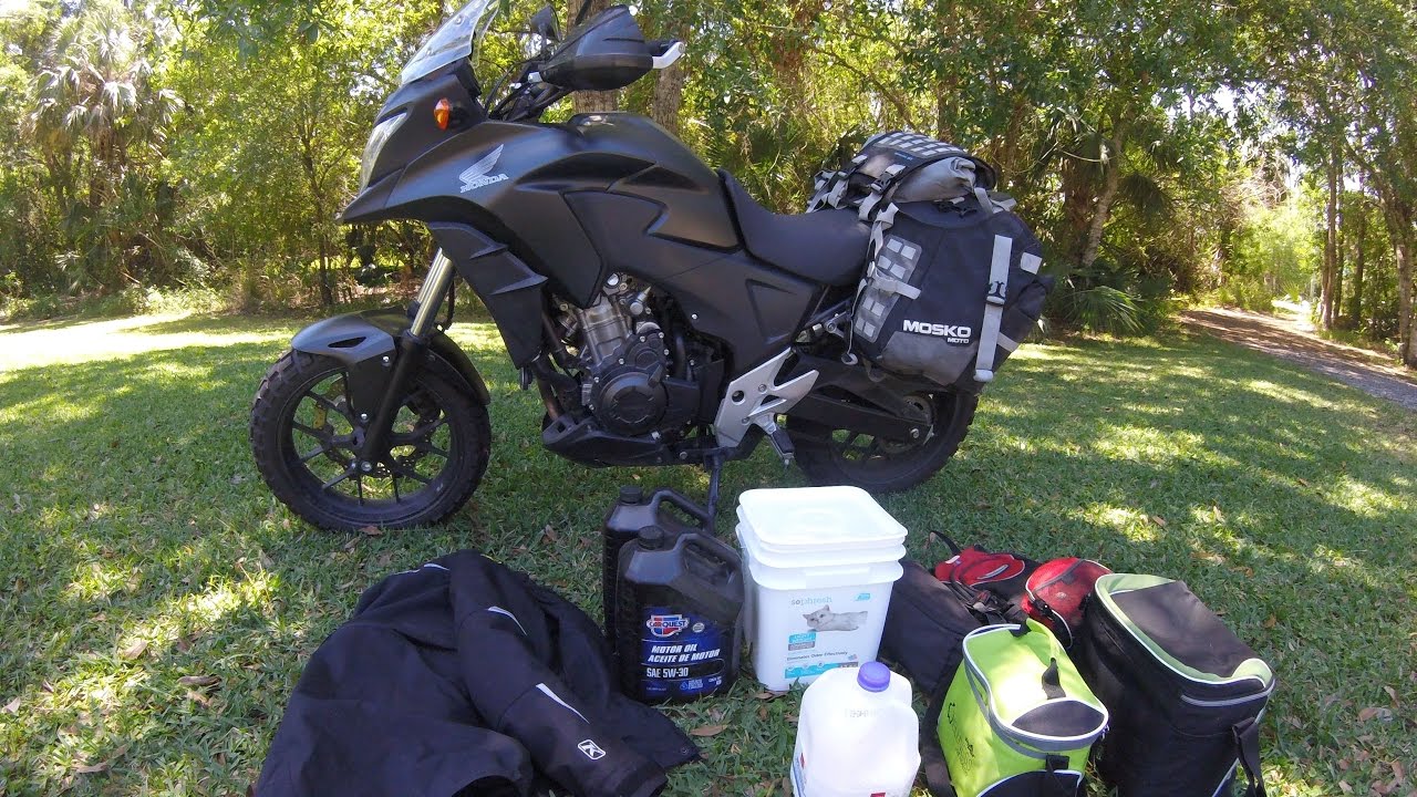 Things that fit in the Mosko Moto Reckless 80 side pockets