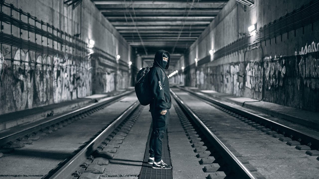 Exploramos TÚNELES de RENFE en Madrid 📸 URBEX