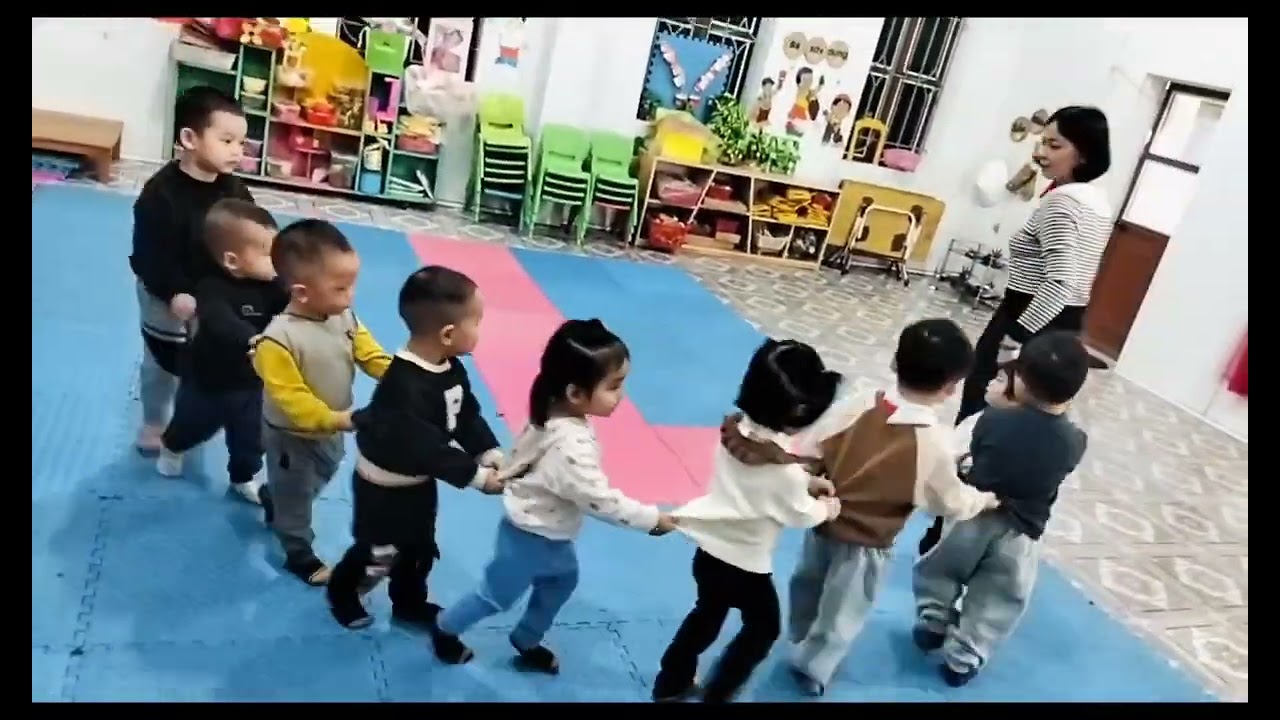 1 tháng 12, 2025