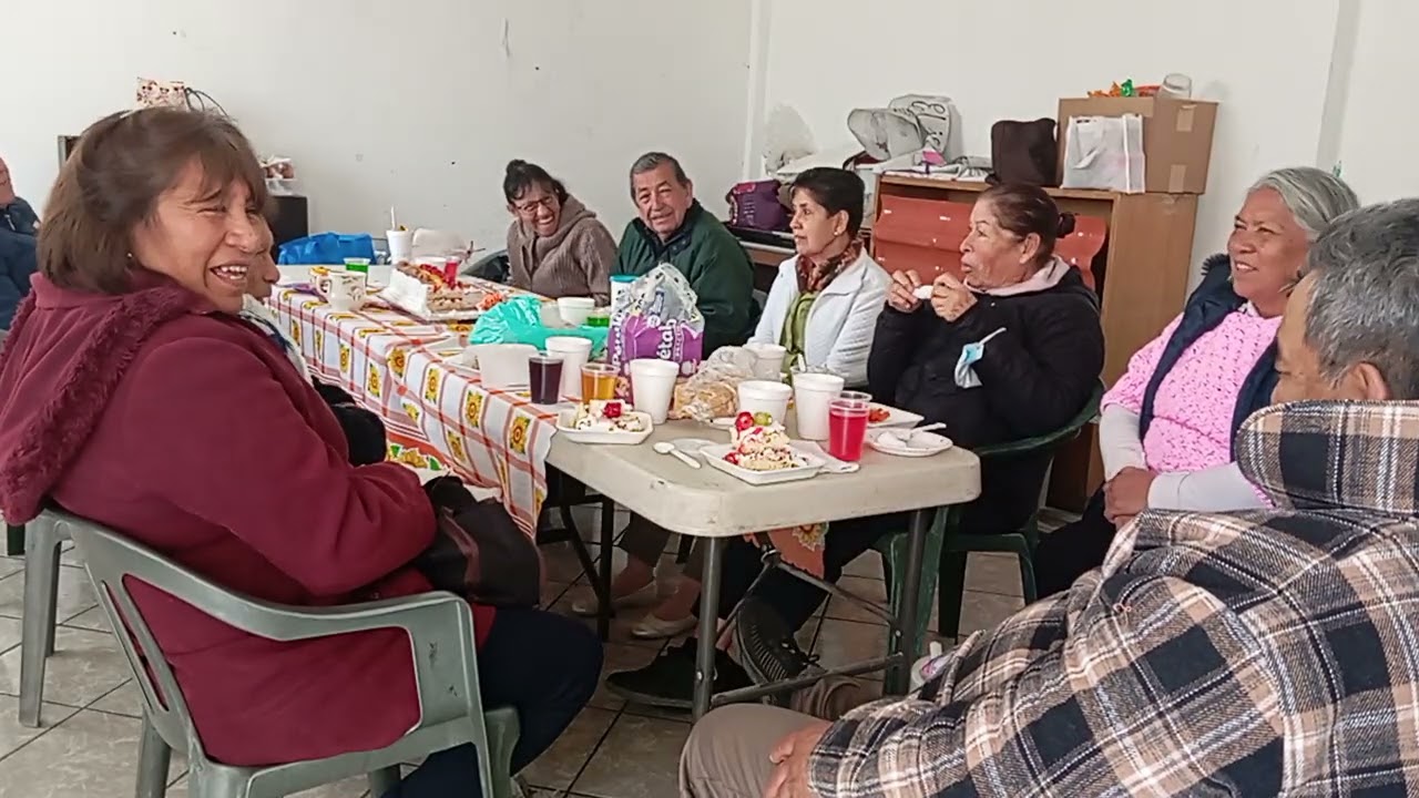 Día de pastel y Tamales en Jardines de Morelos Ecatepec Edo de México 3/4