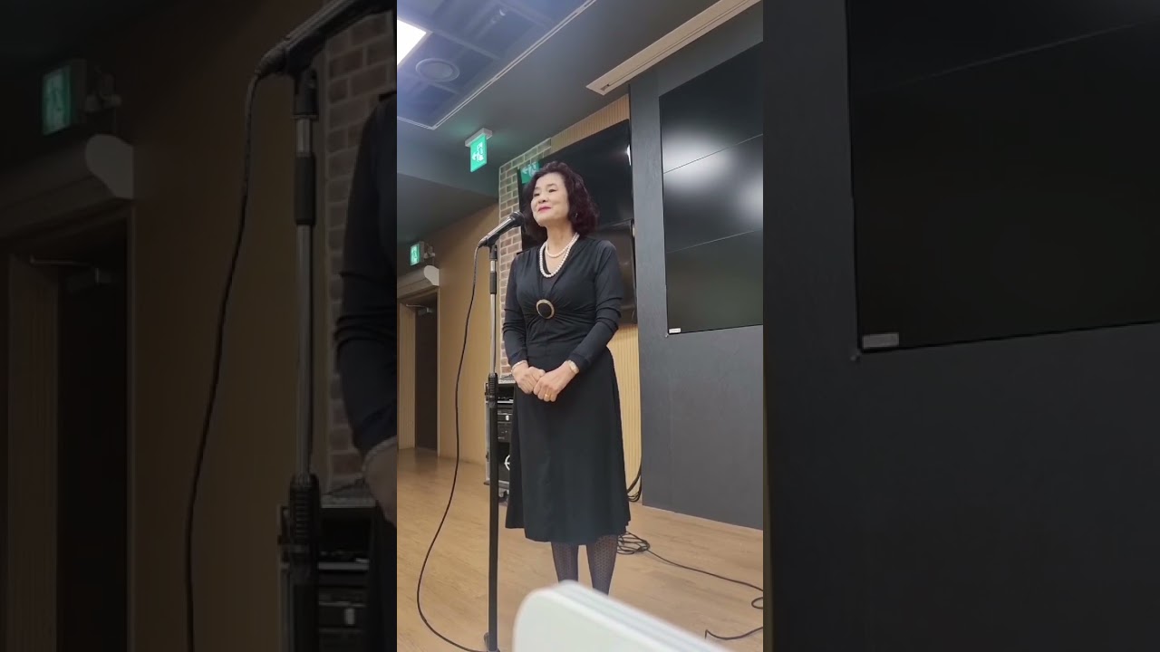 고향의노래(김재호 시/이수인 곡) Mez-Sop.오명숙
