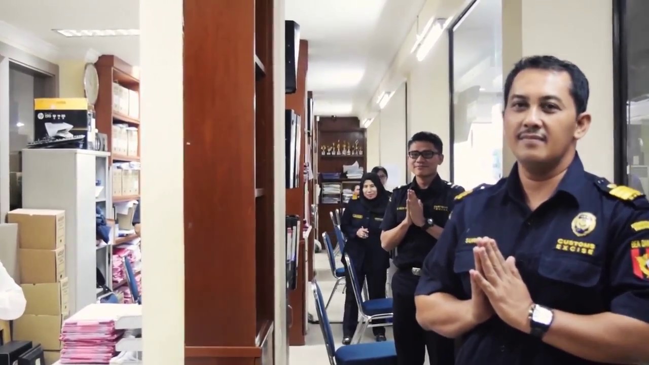 Selamat Hari Raya Idul Fitri 1438 H (KPU BC Batam)