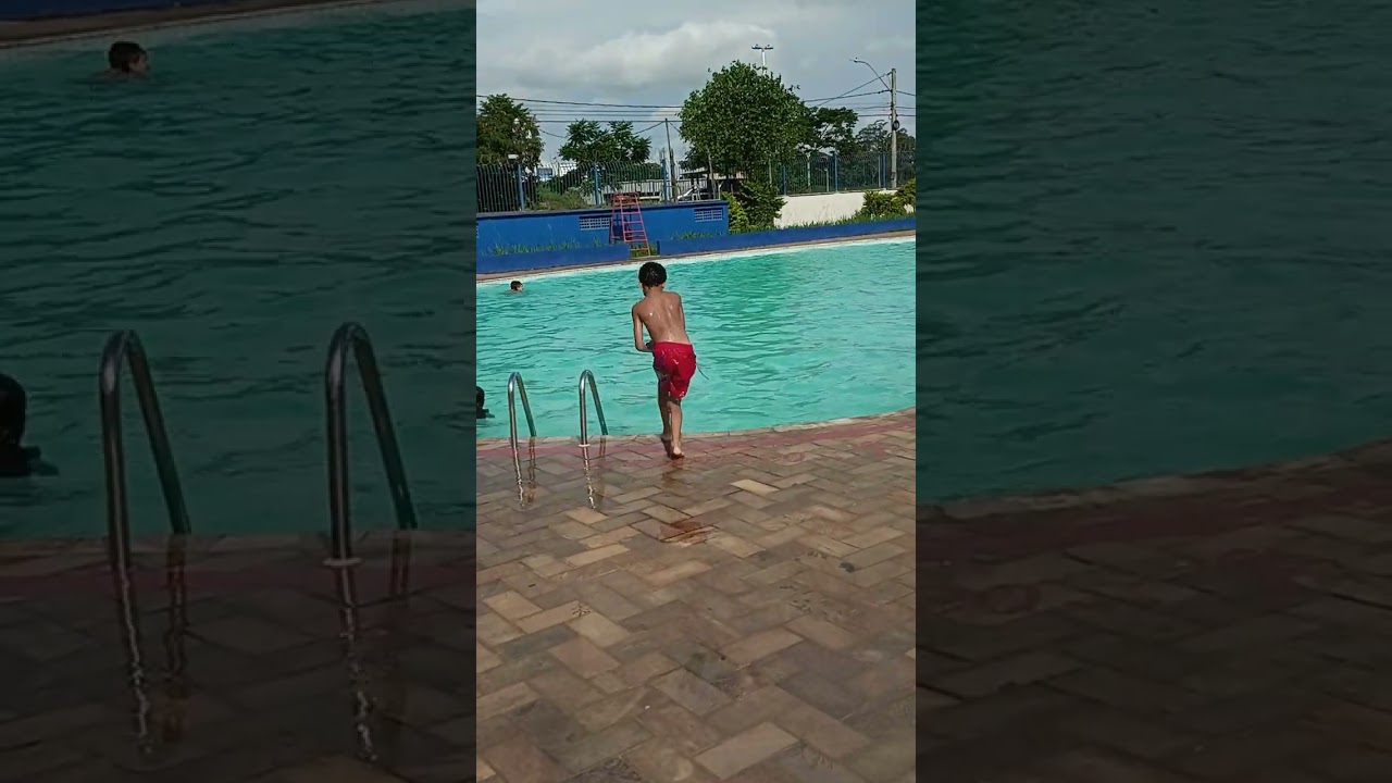 A cada cinco segundos e sobe um. 