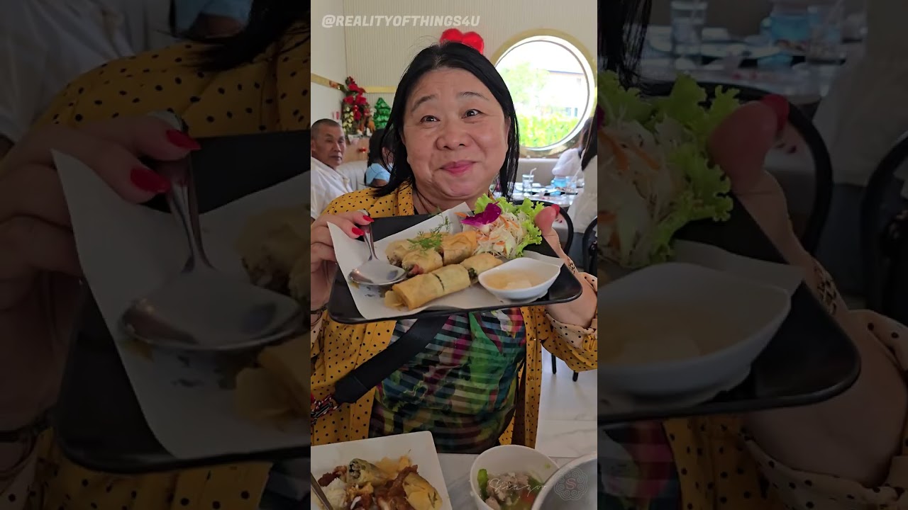 a glimpse into my first time traveling with the OGs to Thailand/Vietnam for 25 Days