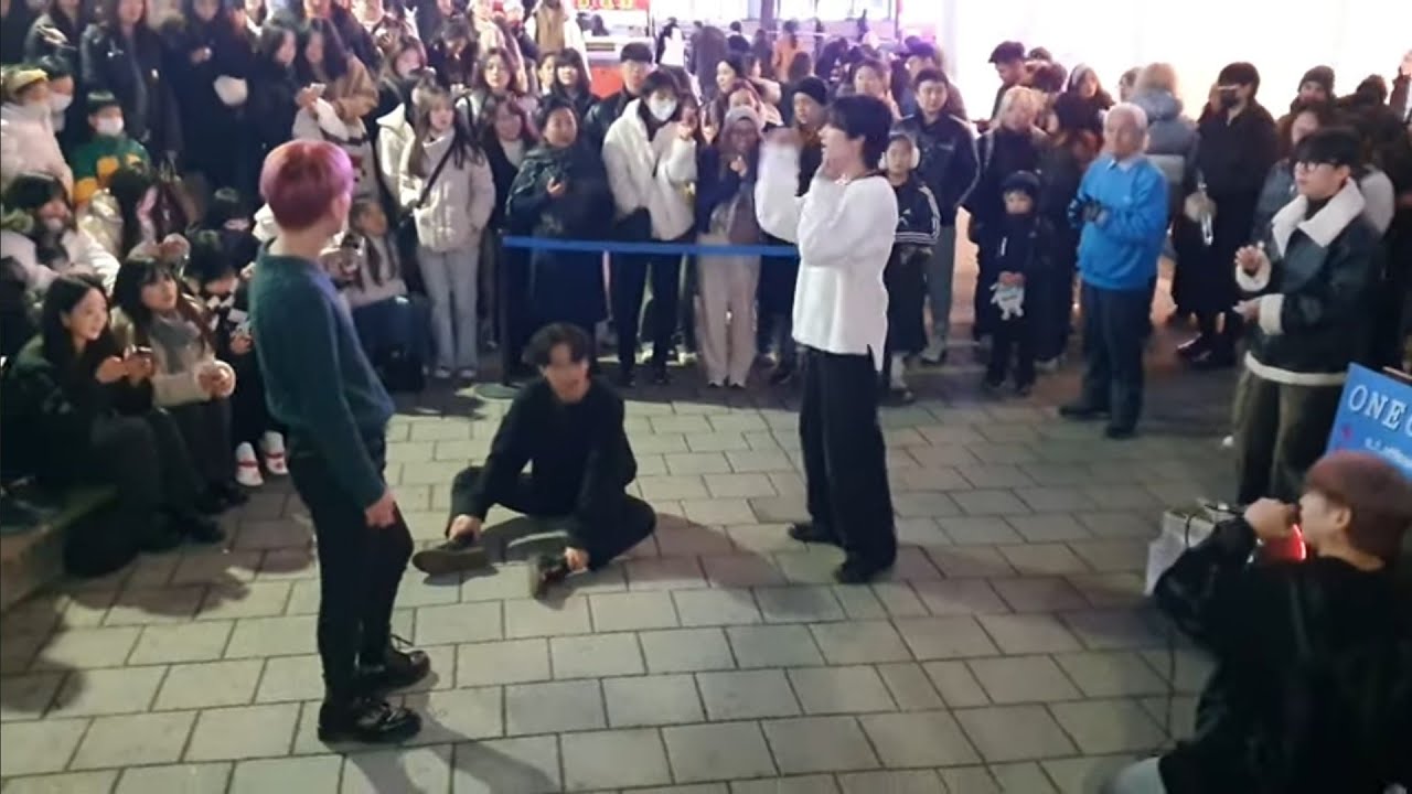 [STREET ARTIST] ONE OF. INTERACTIVE HONGDAE BUSKING. 231228.