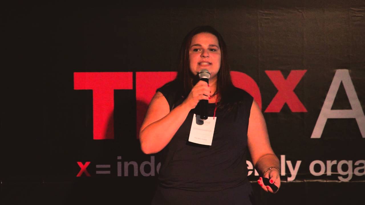 O protagonismo infantil  como agente de mudanças sociais | Ana Alice Esteves | TEDxAEDB