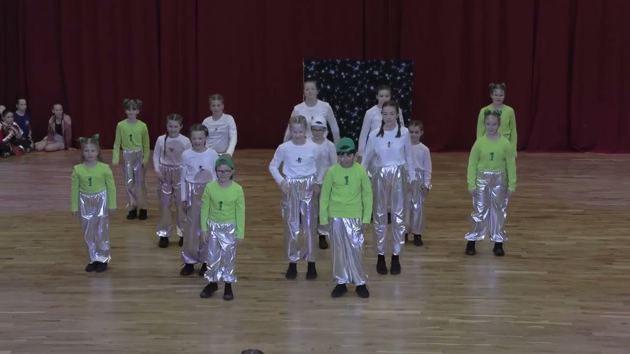 TŠ Bohémia Chrast - Let na měsíc