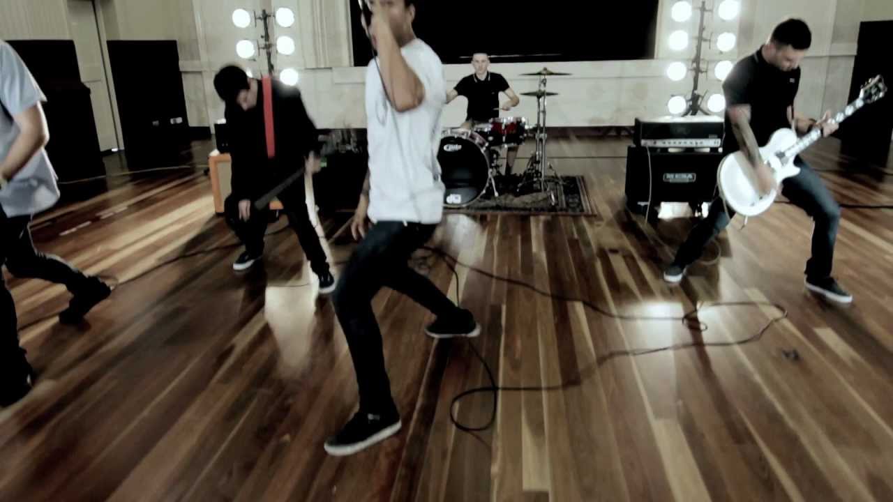 Never Lose Sight 'Dead Weight' | Official Music Video | 2013