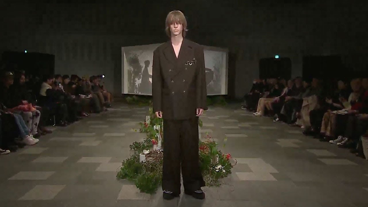 meagratia 2024 A/W Collection | Rakuten Fashion Week TOKYO 2024 A/W