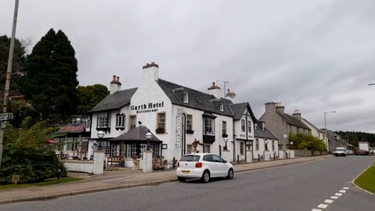 Grantown on Spey Scotland - Walking Tour in the Highlands