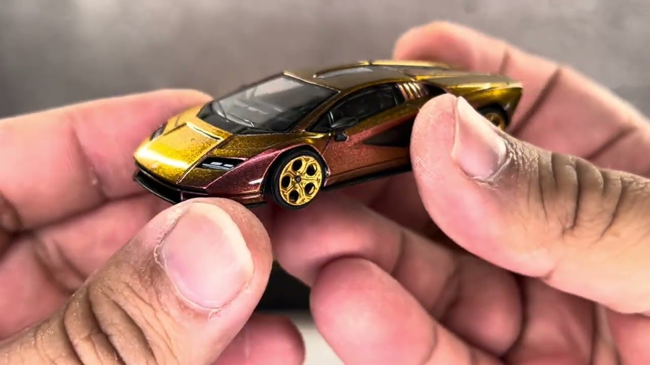 This Lamborghini from Pop Race is out of this world!🌍👍🚀 #poprace #diecastcollector #164scale 
