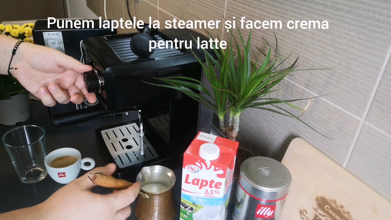 Caffe Latte făcut acasă la un espressor Myria My4119