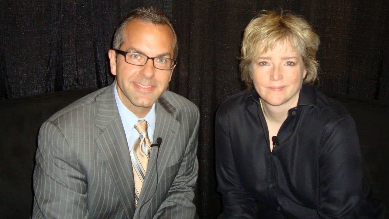 Keys to success: Libraries and ... procrastination?, with Karin Slaughter
