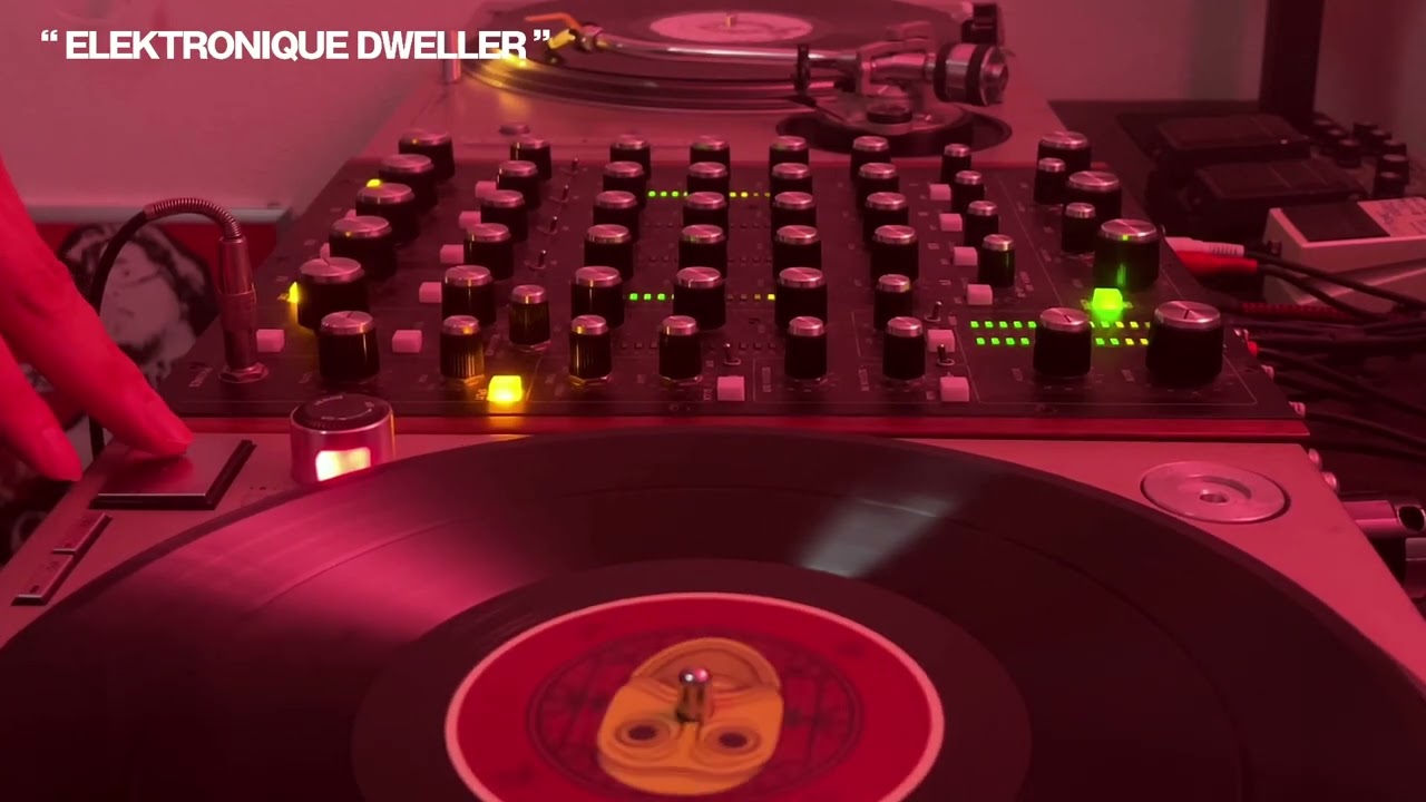 RoMinimal Minimal House Vinyl Mix | Underground Vibez Live 2023.08.26