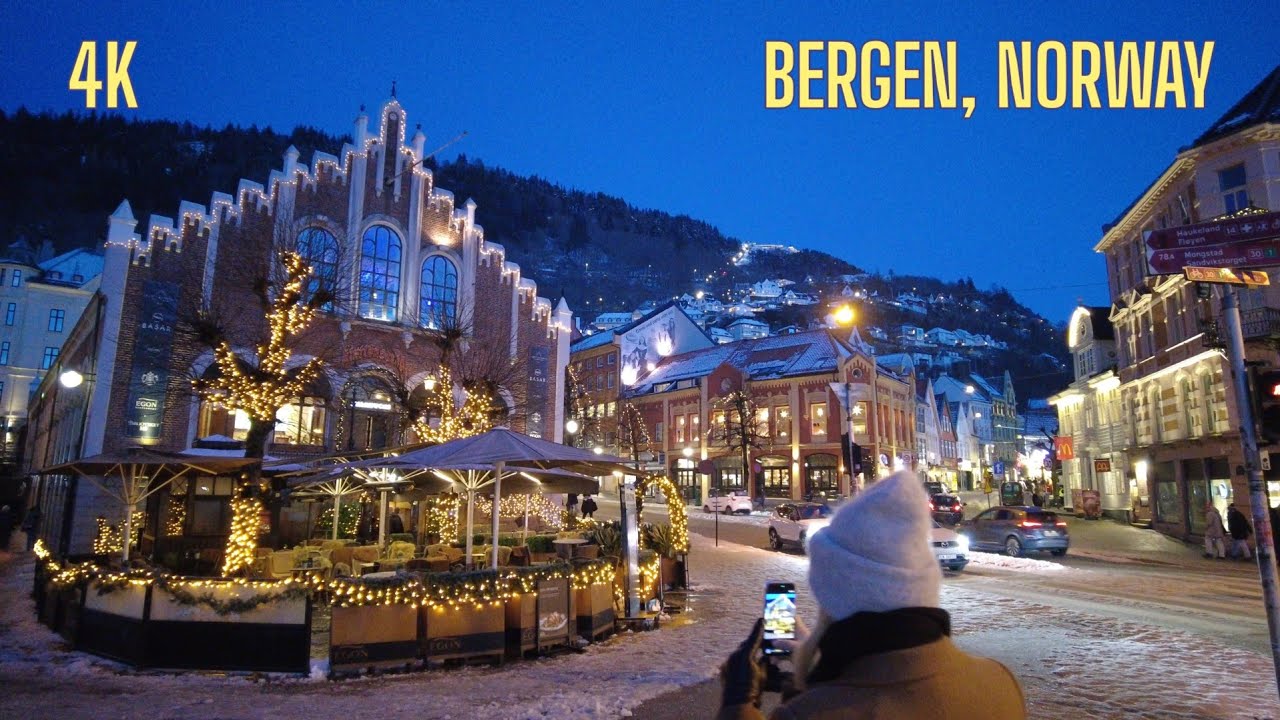 4K Cozy Blue Hour Evening Stroll in Bergen