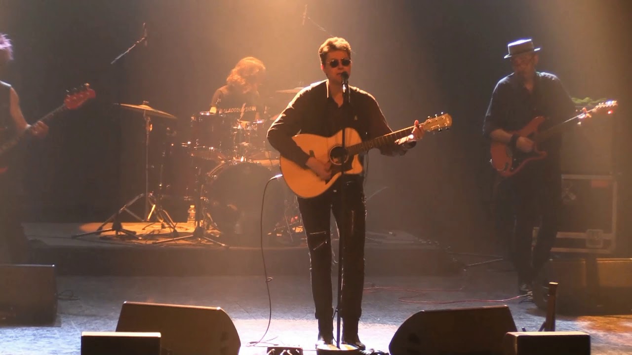 DAVID BOWIE FIVE YEARS LIVE performed by Aladdin Insane David Bowie Tribute @ Bordeaux FR