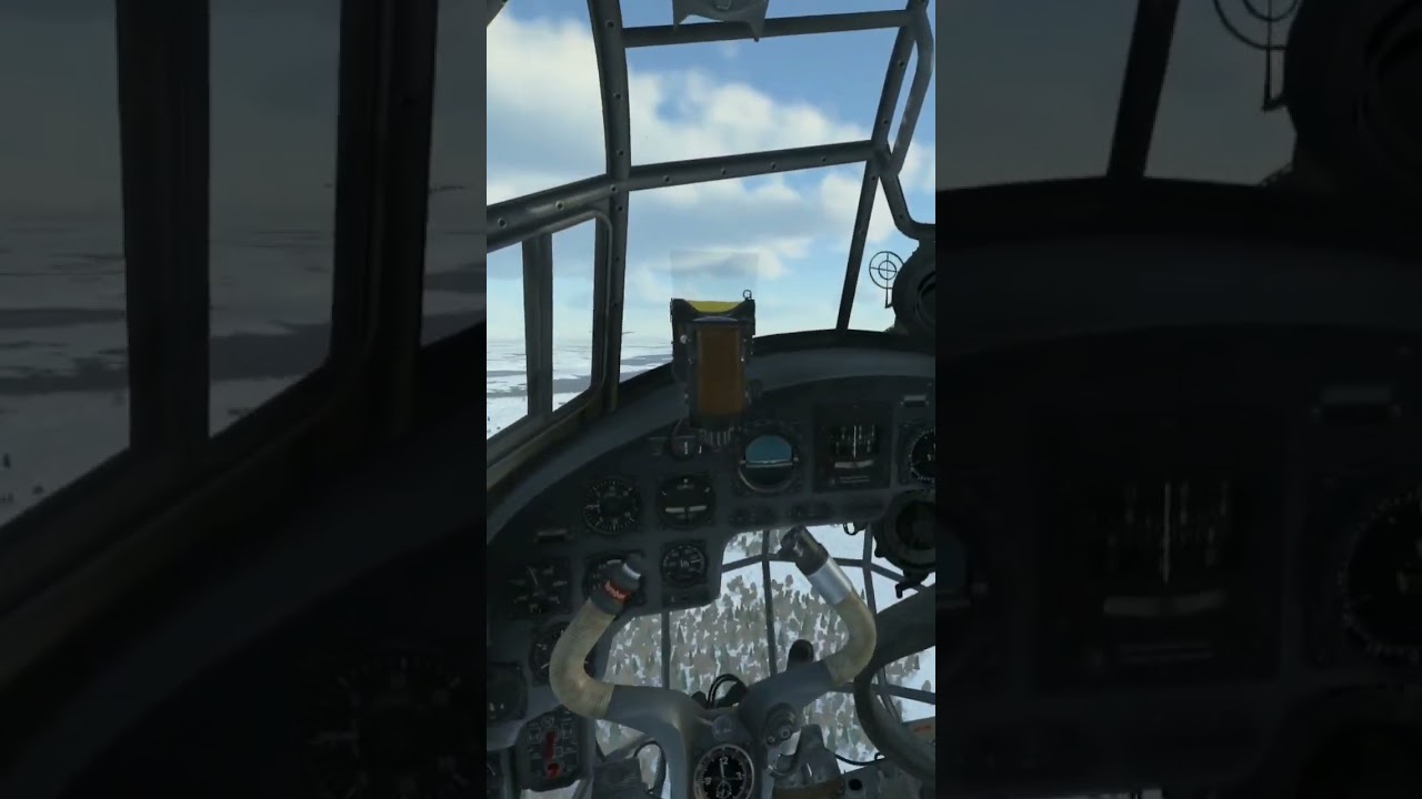 Ju-88 Close call with an La-5 #il2sturmovik #il2 #il2greatbattles #greatbattles #ww2 #shorts #bomber