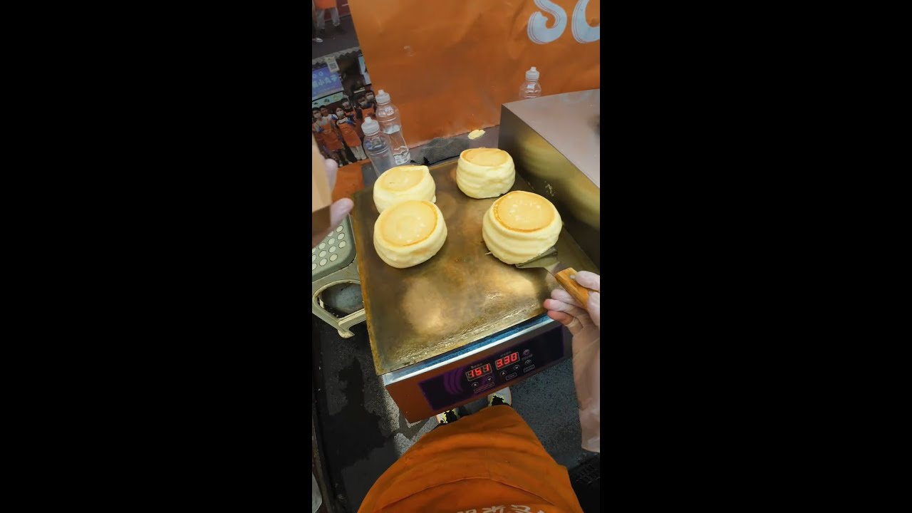 🔴 LIVE: Fluffy Chinese Souffl&eacute; Pancakes in Action | Delicious Street Food Experience in China