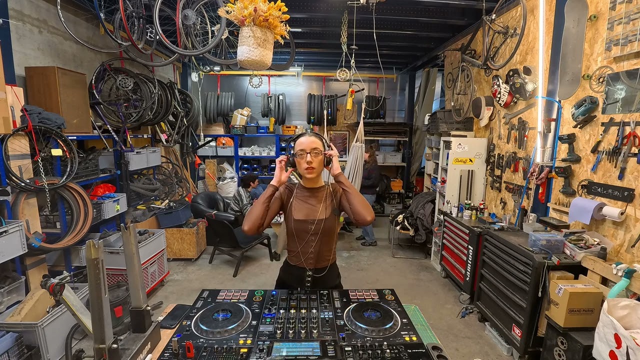 Mafille | bass music set | S07 E04 | matin.
