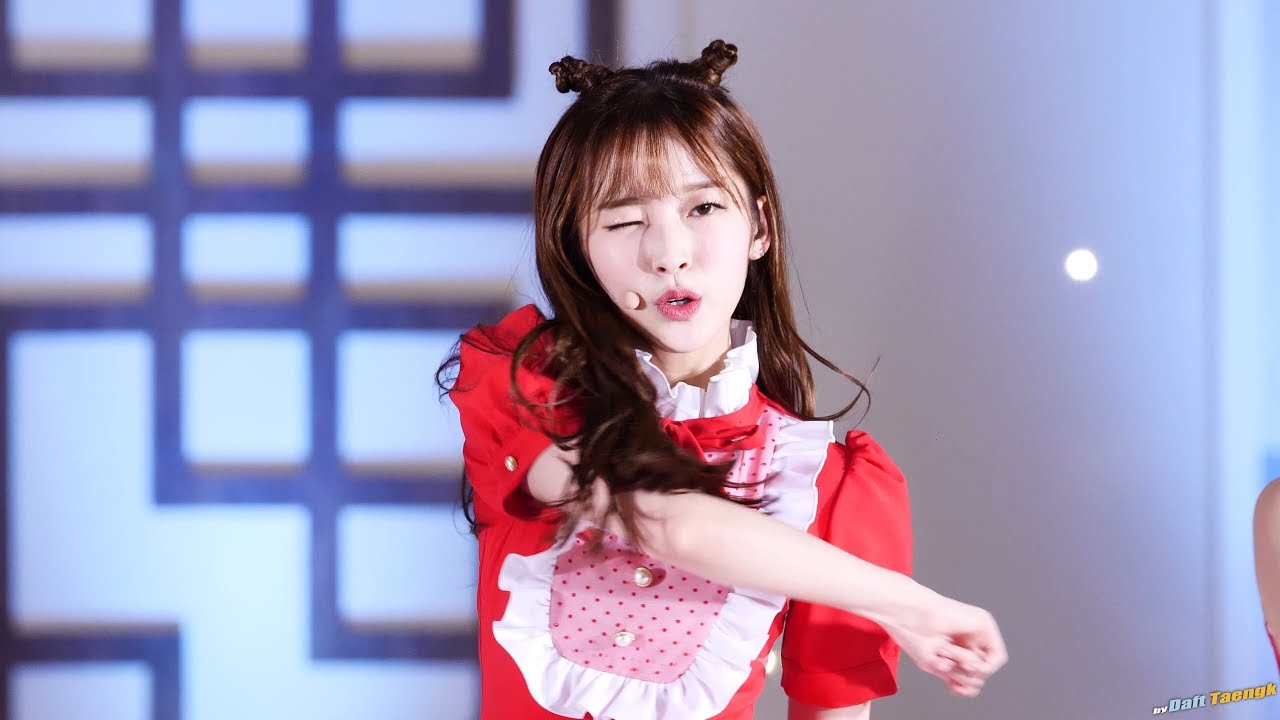 171224 아린 Arin 오마이걸 OHMYGIRL 'WINDY DAY' @해요TV 아주 작은 쇼케이스 4K 60P 직캠 by DaftTaengk