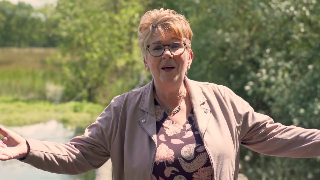 Anita -  Kleine Jongen ( Officiële Videoclip HD)