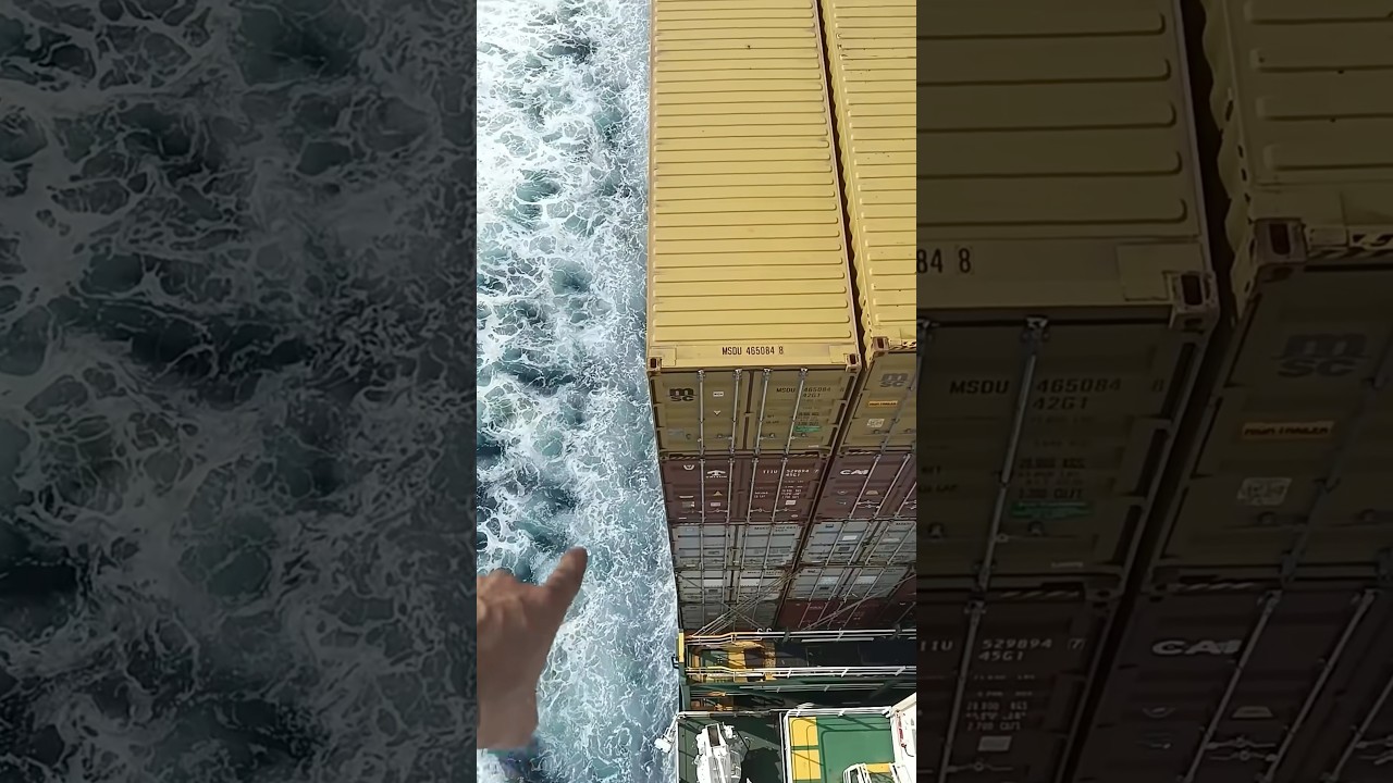 Pacific Ocean containership.🚢🌊
