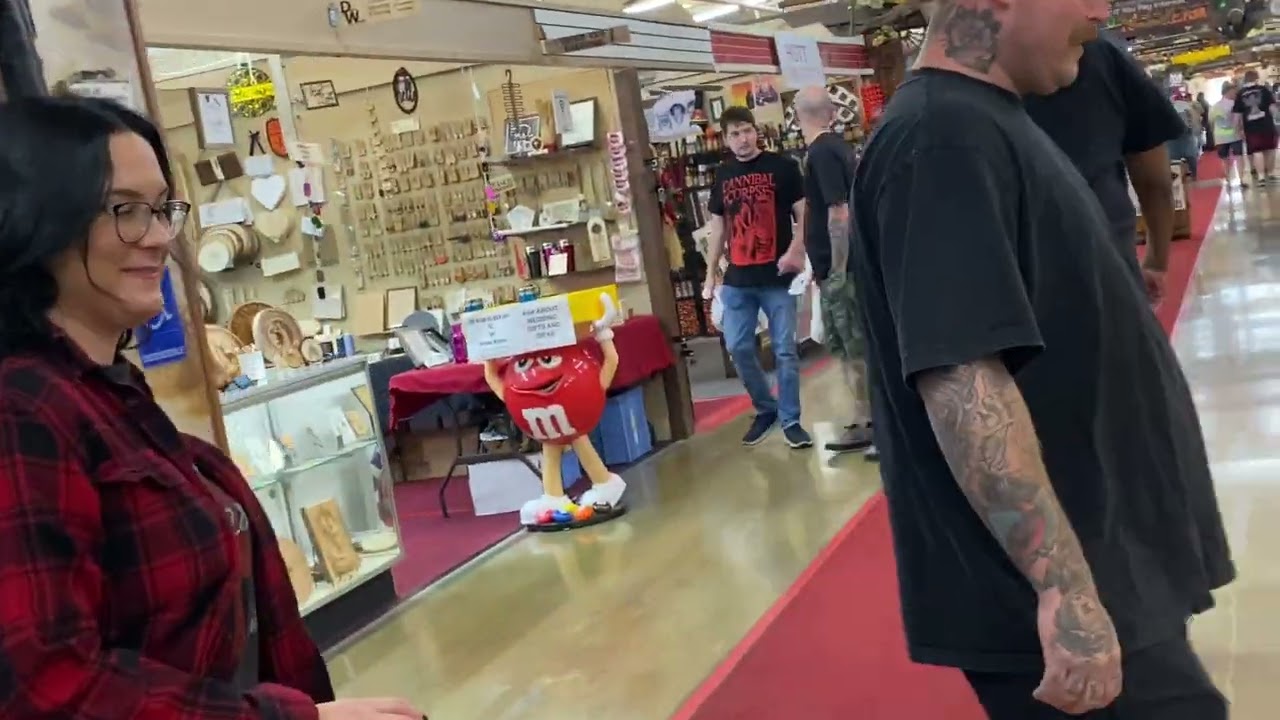 Ceiling Fans Around Trader’s World Flea Market 2023 Remake.