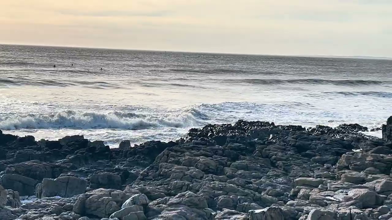 Porthcawl, Rest Bay surf today 18/3/2026