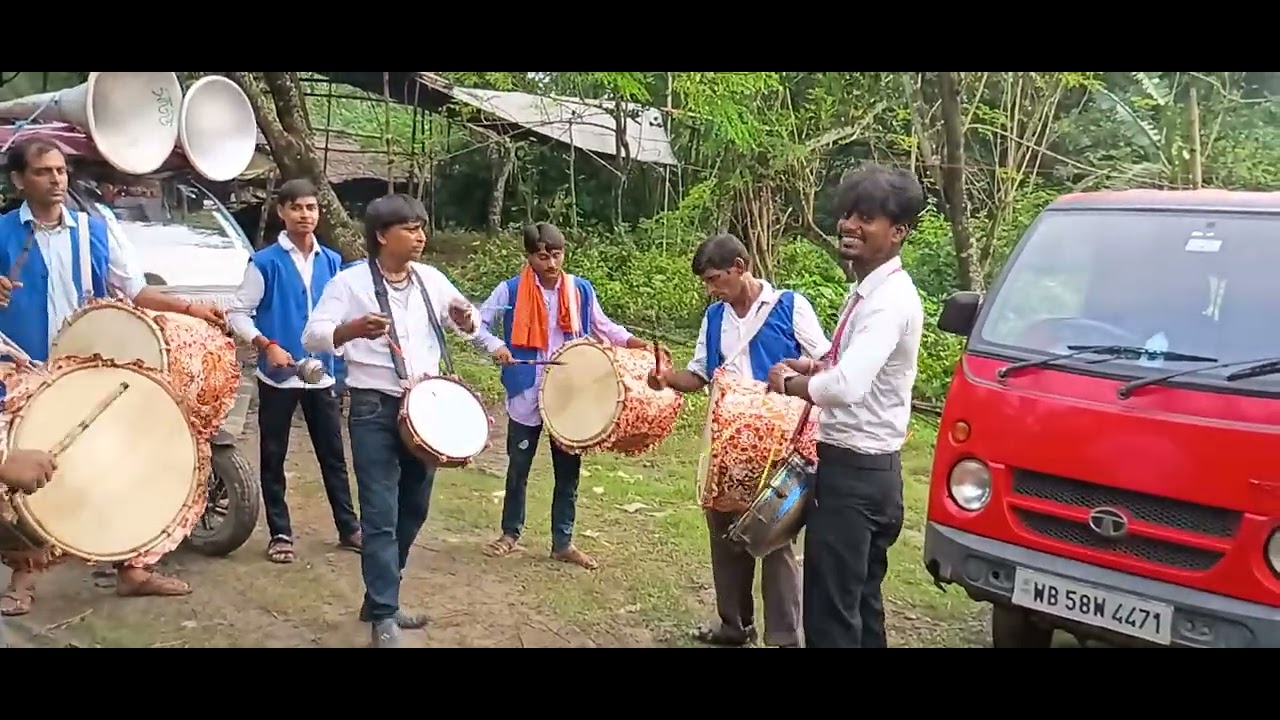 শ্রী গুরু তাসা। বহরমপুর মুর্শিদাবাদ যোগাযোগঃ 9635218706%9614689538