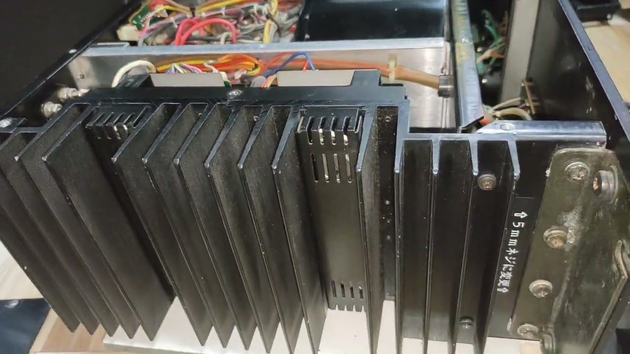 Main đẩy YAMAHA PC2002, zin xịn, hoạt động hoàn hảo chỉ 4,9t. Bao ship. Lh zalo 0909293409