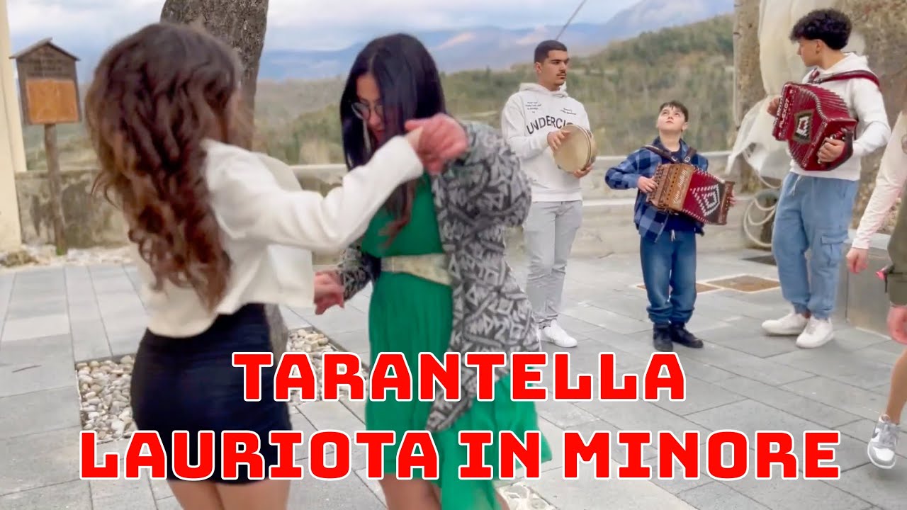 TARANTELLA LAURIOTA IN MINORE (I GIOVANI DELL'ORGANETTO)
