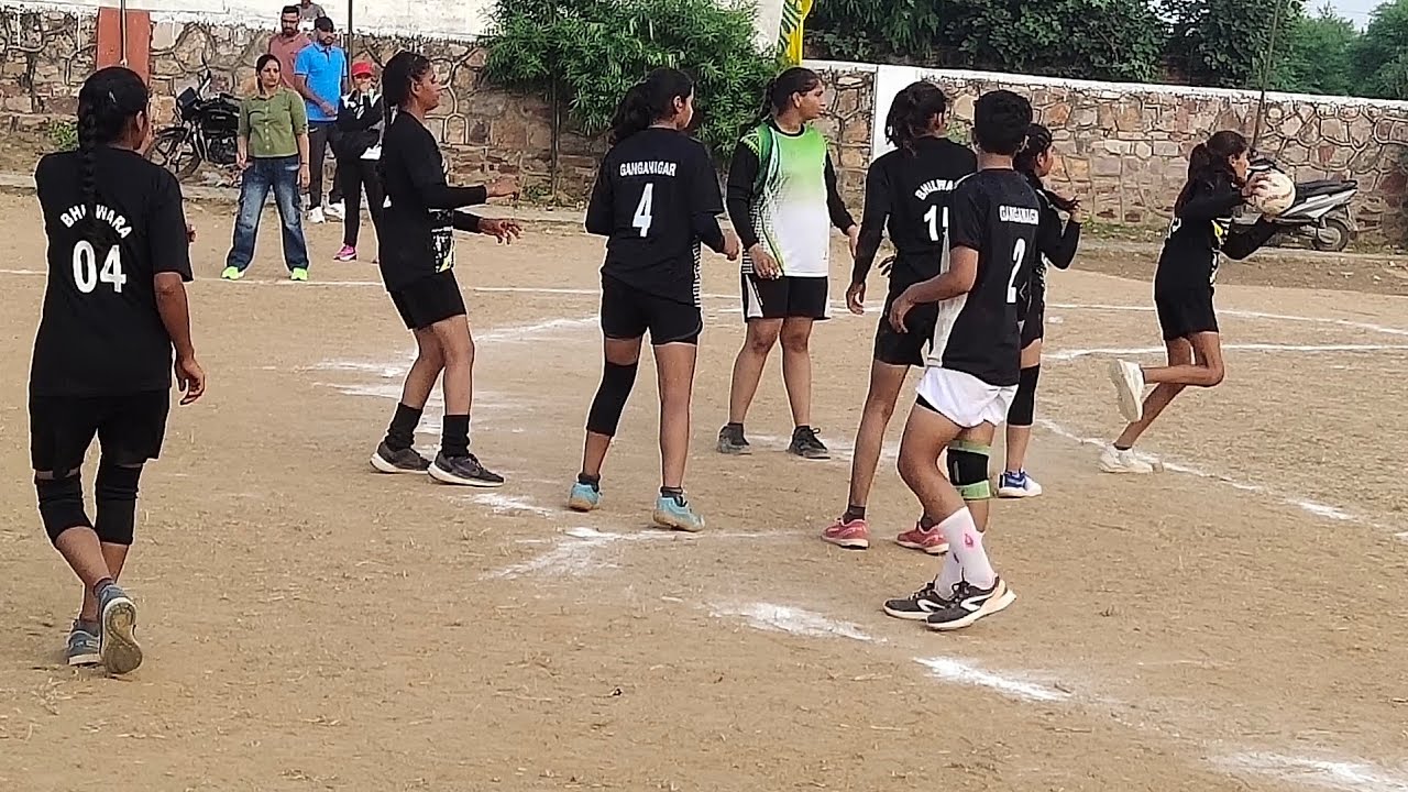 Handball Sports For School Girls ⛹️🤽||68th राज्य स्तरीय हैंडबॉल प्रतियोगिता 2024||@kritikaray2024