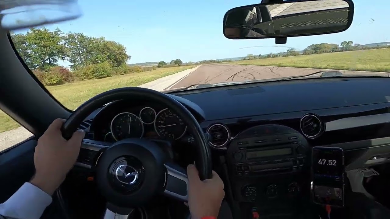 MX5 NC full send at Pouilly-en-Auxois Circuit !