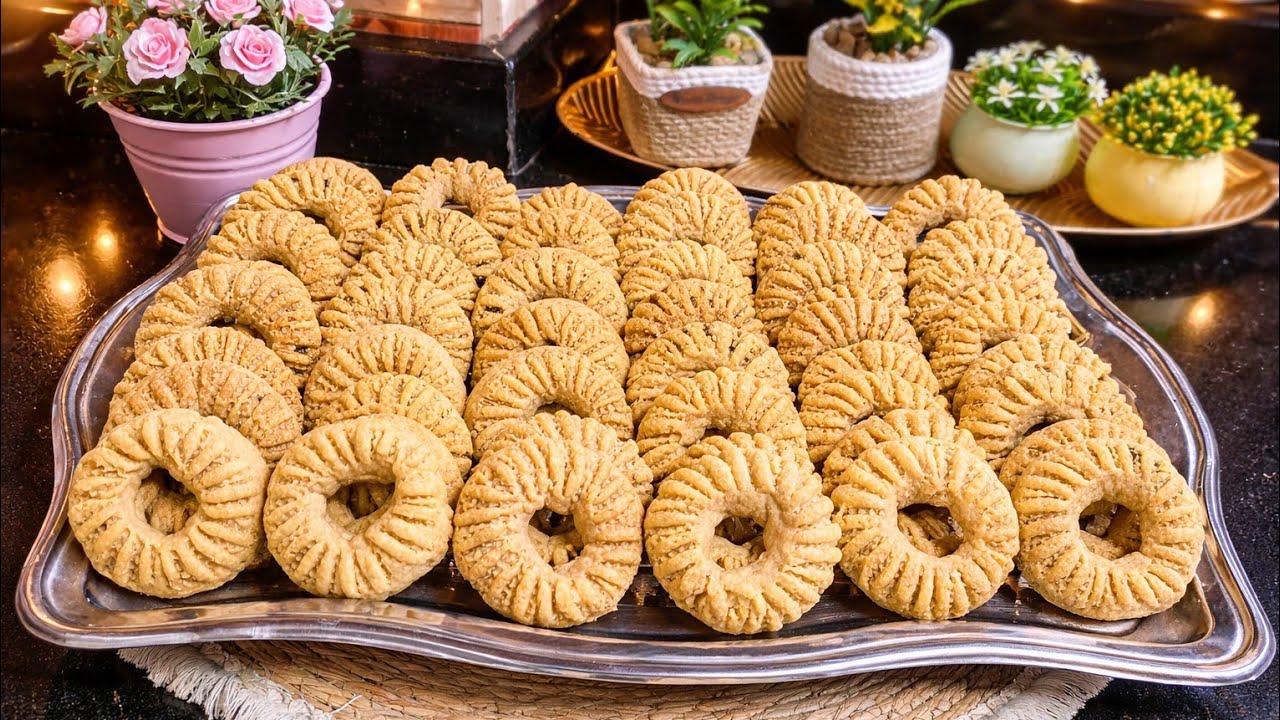 كعك العيد المدور الناعم زي الجاهز بالظبط 👌 أسهل طريقة وأنجح نتيجه حلويات العيدبطريقه سهله😋