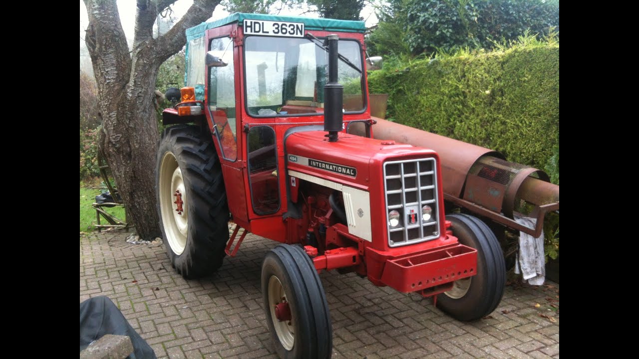 International Harvester 454 - Massey Fergusson MF 20-8 - Vicon Acrobat