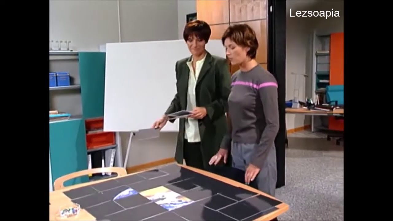 072 Nina & Erika